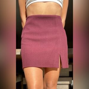 House of Harlow 1960 Corduroy Mini Skirt – XS (Burgundy/Wine)